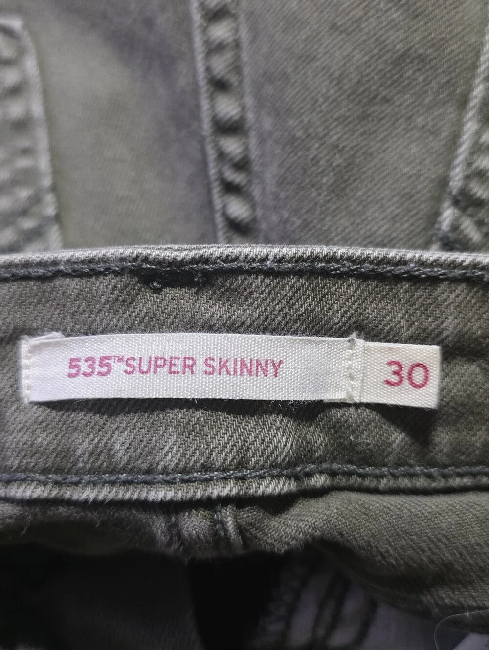 Levi's 535 Super Skinny Jeans Olive Green Size 30